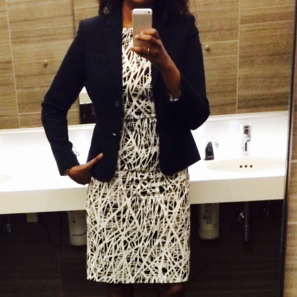 Lori M- Sleeveless Black and White dress, Size - M